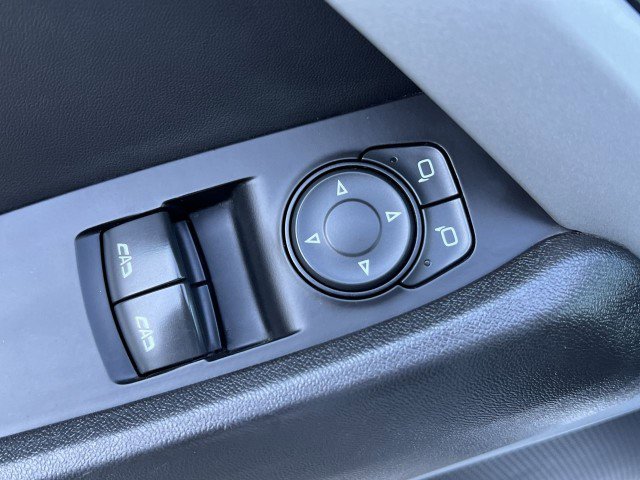 Used 2020 Chevrolet Camaro LT image 22