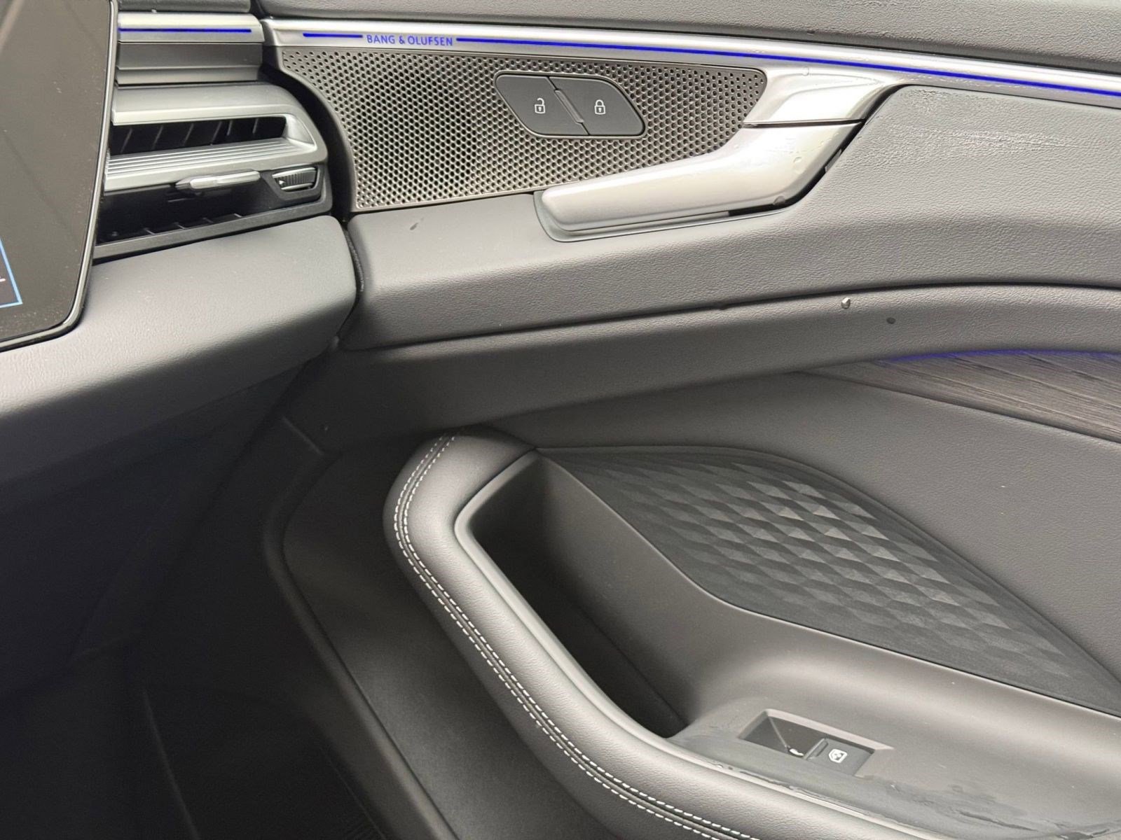 New 2026 Audi A6 Prestige image 24