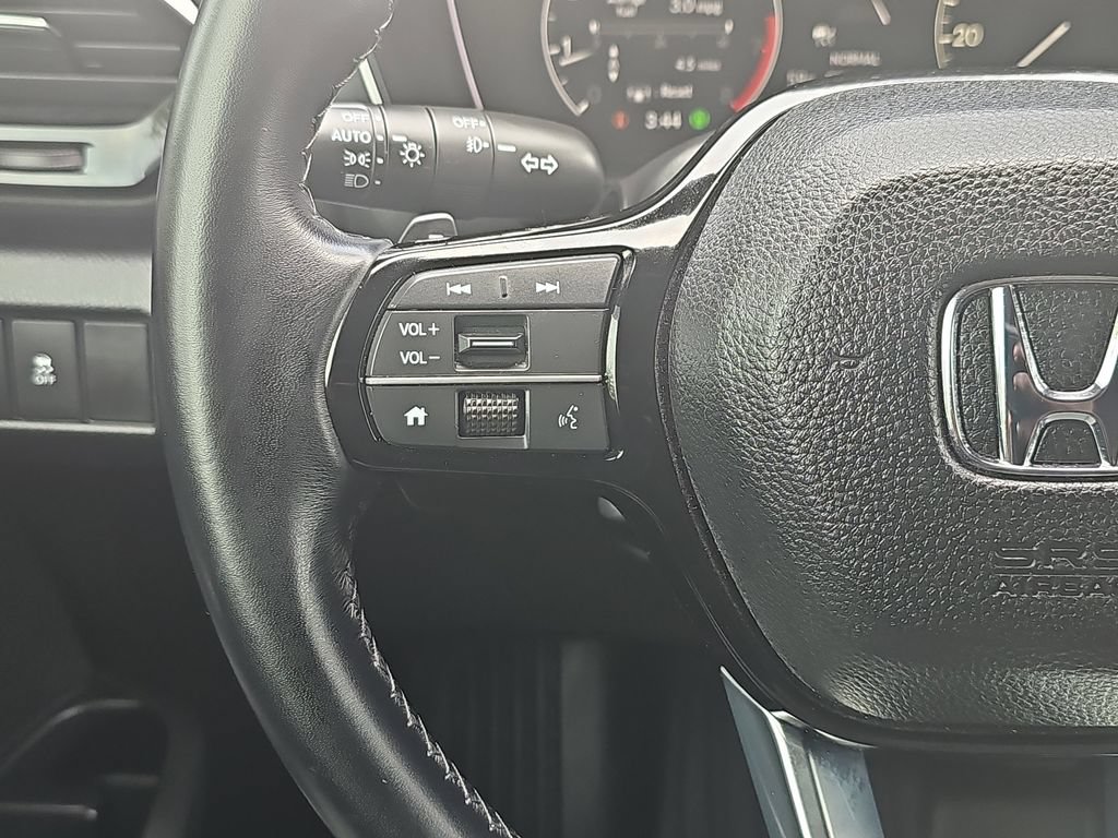 Used 2024 Honda Pilot EX-L image 21