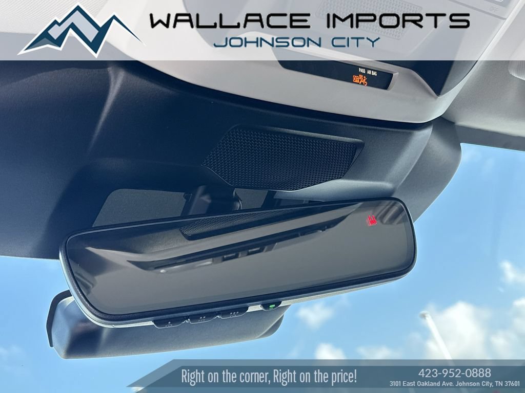 Used 2024 Subaru Crosstrek 2.5i Limited w/ Crosstrek Mirror Package AWD/4WD image 8