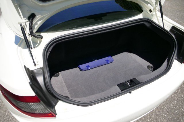 Used 2017 Maserati GranTurismo MC RWD image 29