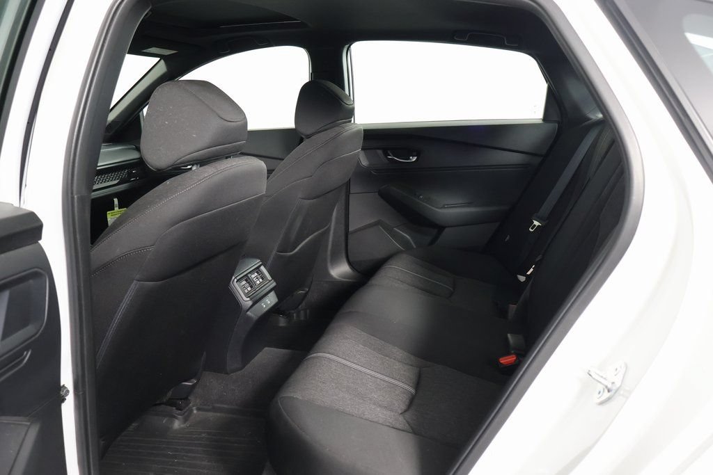 Used 2025 Honda Accord Sport image 10