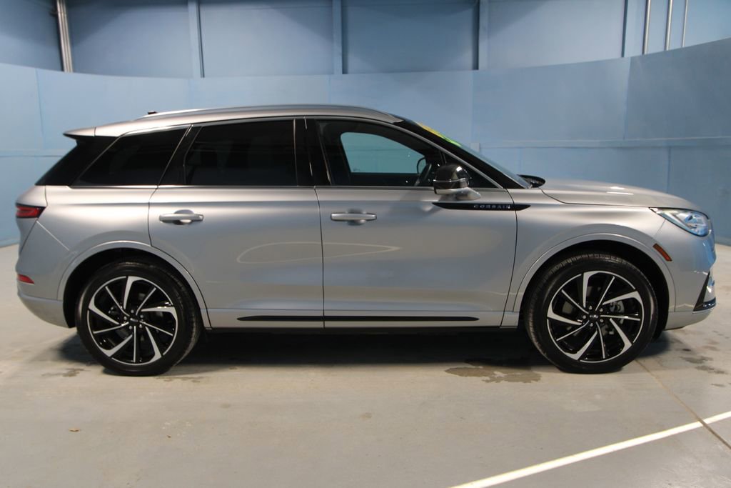 Used 2024 Lincoln Corsair Grand Touring w/ Equipment Group 301A image 33