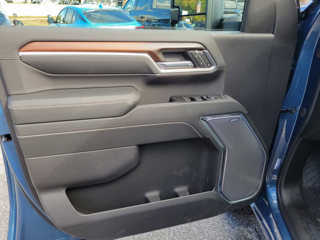 New 2026 GMC Sierra 2500 Denali w/ Technology Package AWD/4WD image 7