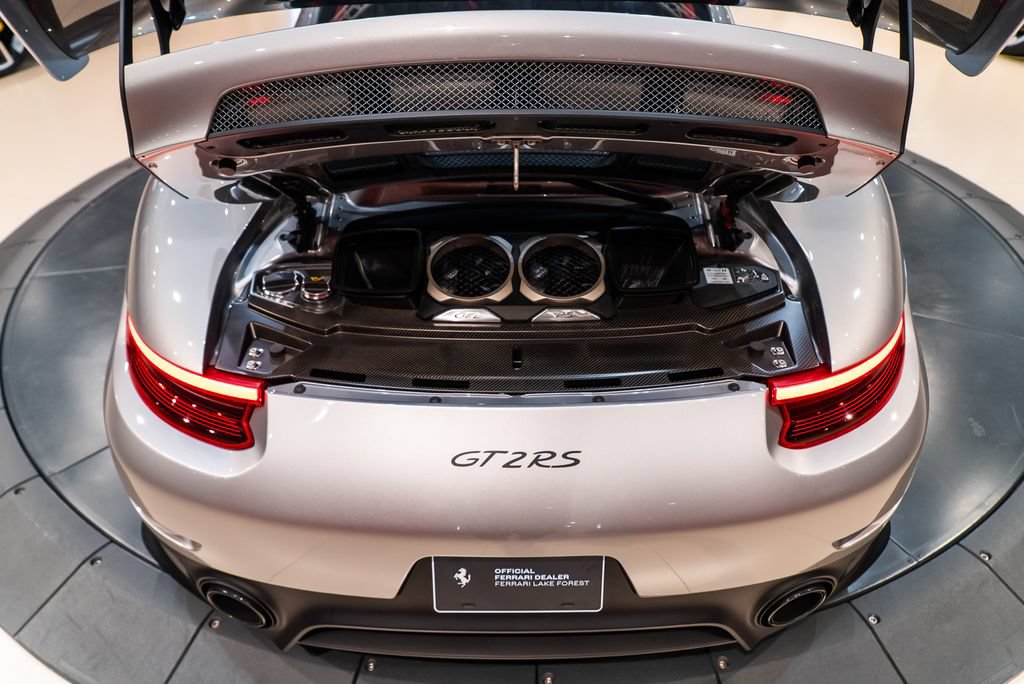 Used 2018 Porsche 911 GT2 RS RWD image 54