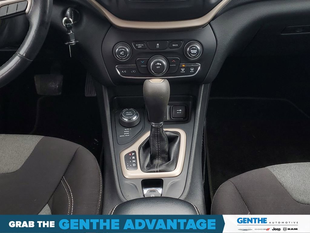 Used 2014 Jeep Cherokee Latitude image 22