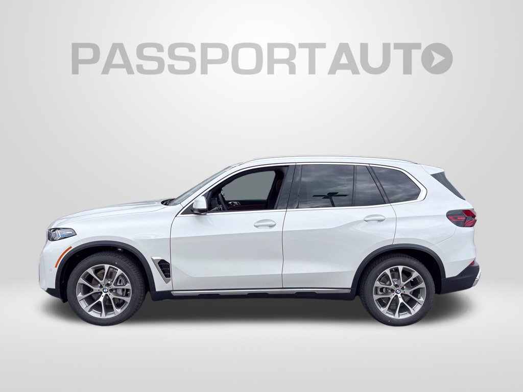 New 2026 BMW X5 M60i AWD/4WD image 2
