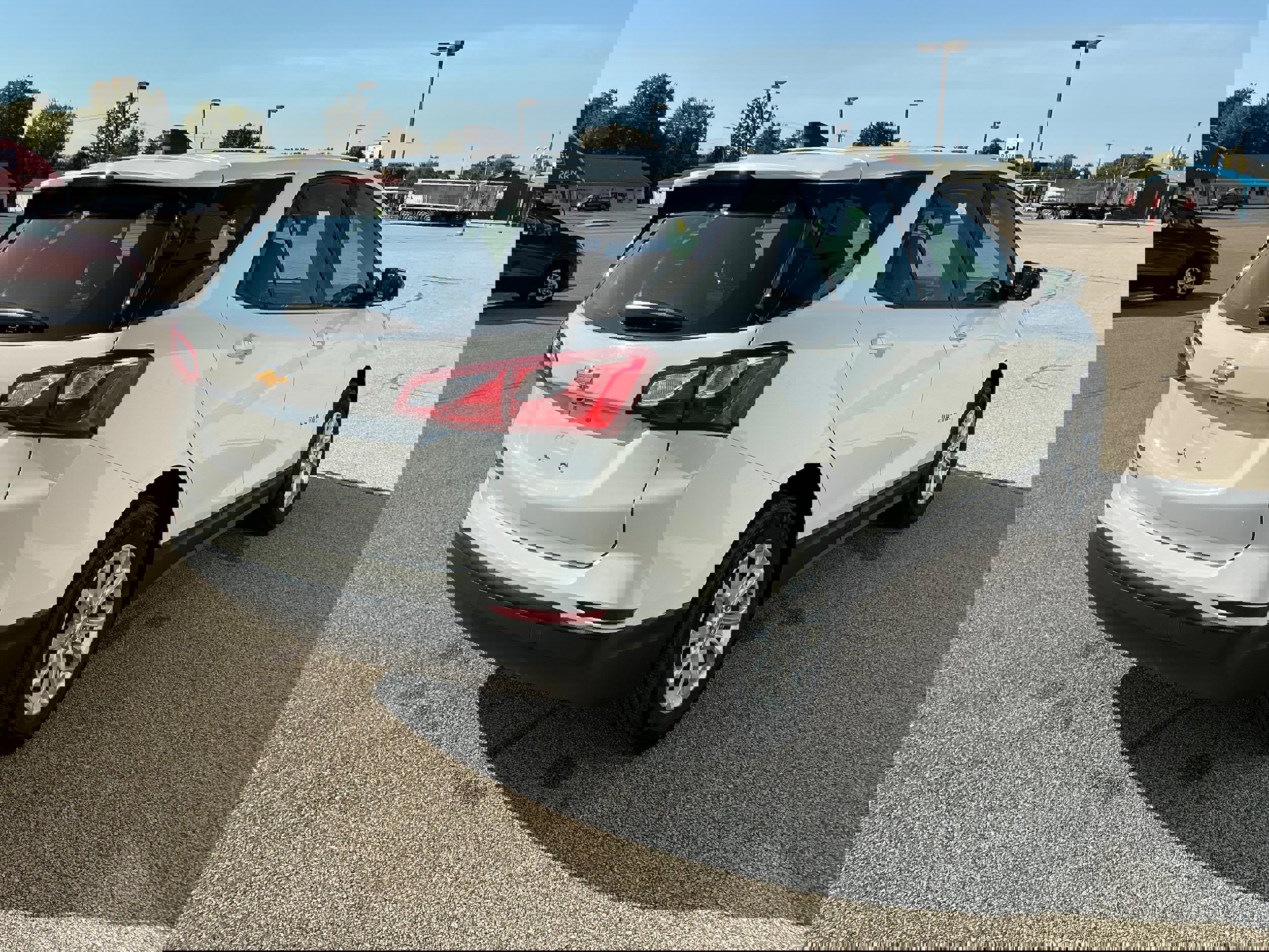 Used 2019 Chevrolet Equinox LS image 20