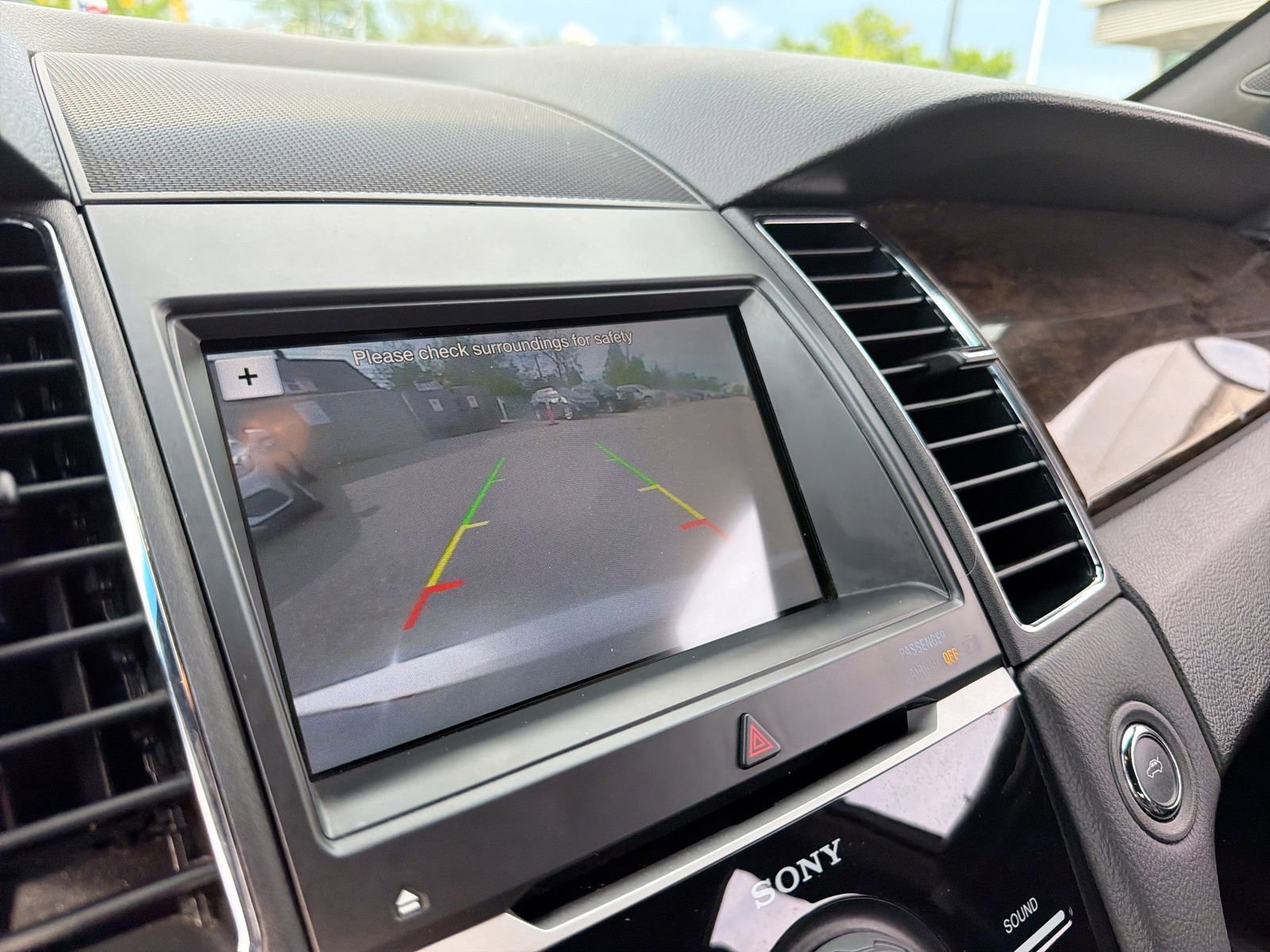 Used 2019 Ford Taurus Limited AWD/4WD image 30