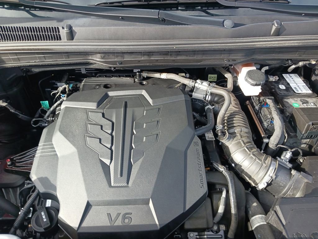 Used 2024 Kia Carnival SX image 14