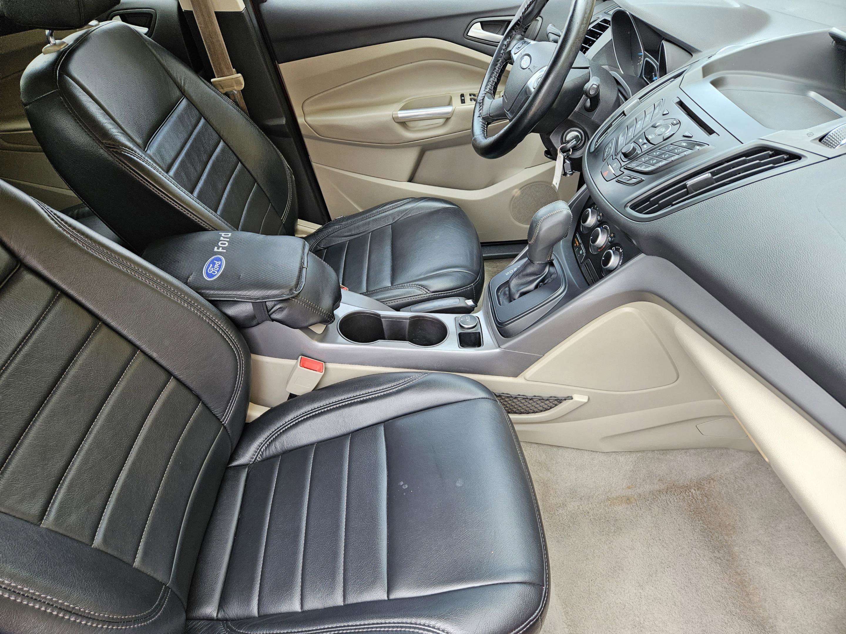 Used 2016 Ford Escape SE FWD image 12
