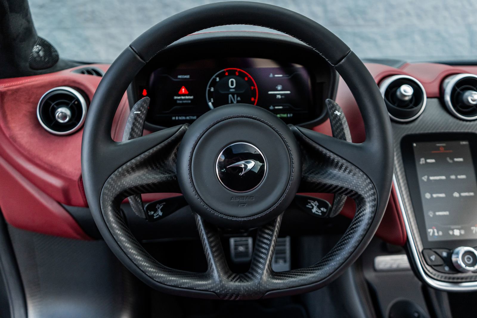 Used 2025 McLaren GTS image 30