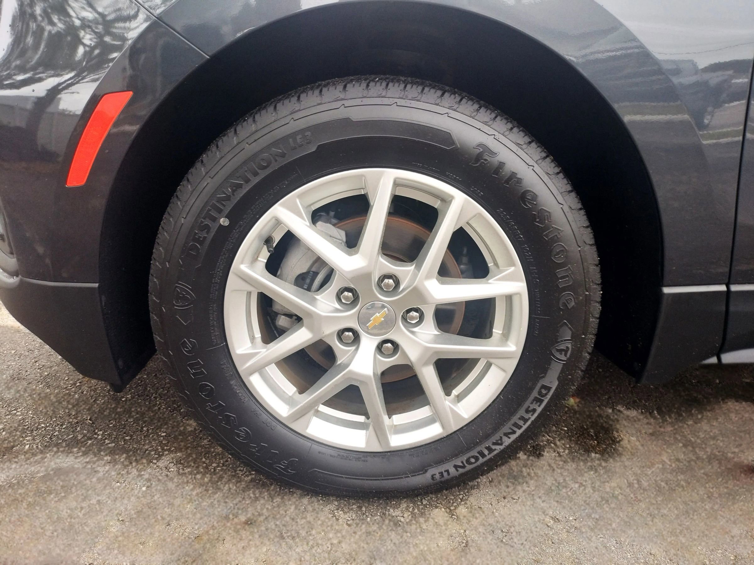 Used 2022 Chevrolet Equinox LS FWD image 32