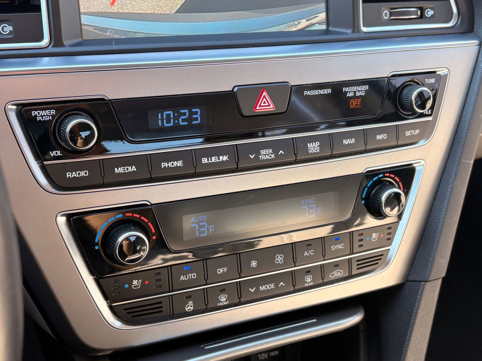 Used 2015 Hyundai Sonata Limited w/ Option Group 05 image 18