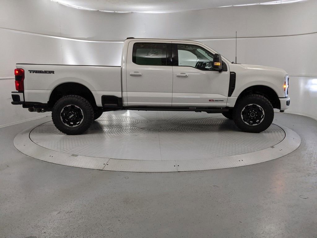 New 2025 Ford F250 Lariat w/ Lariat Ultimate Package image 2