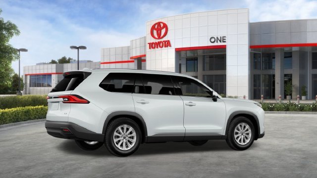 New 2026 Toyota Grand Highlander XLE FWD image 14