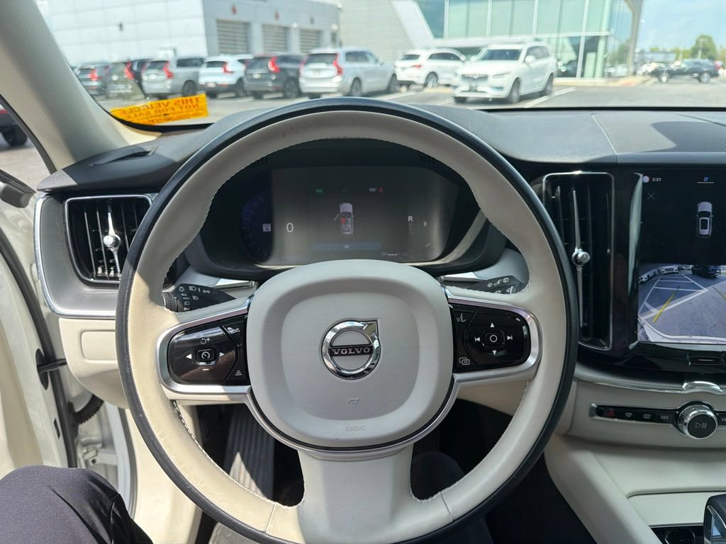 Used 2024 Volvo XC60 B5 Core w/ Protection Package Premier AWD/4WD image 8