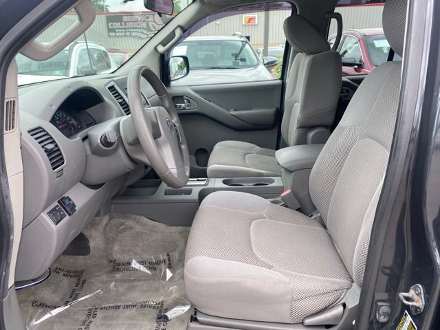 Used 2012 Nissan Frontier SV AWD/4WD image 9