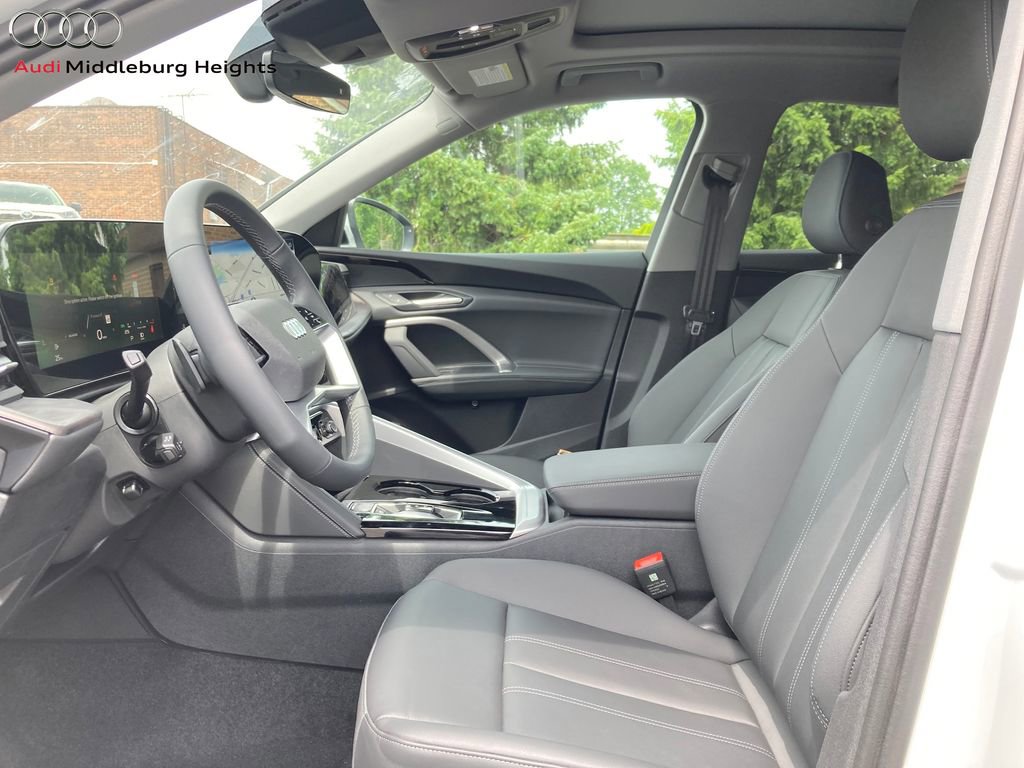 New 2025 Audi Q5 Premium Plus image 40