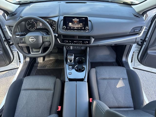 New 2026 Nissan Rogue SV FWD image 9