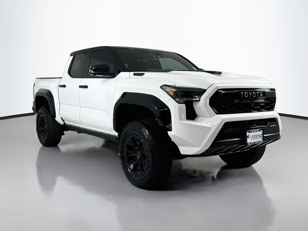 Used 2024 Toyota Tacoma TRD Pro AWD/4WD image 4