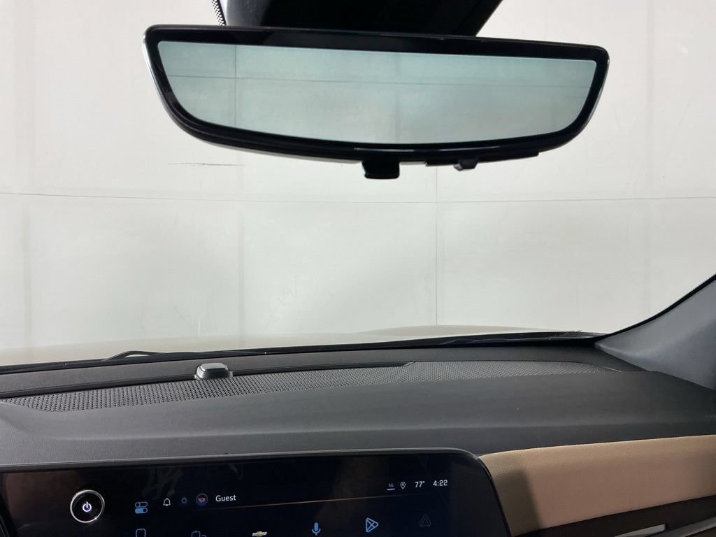 New 2027 Chevrolet Equinox ACTIV w/ Safety and Technology Package AWD/4WD image 21