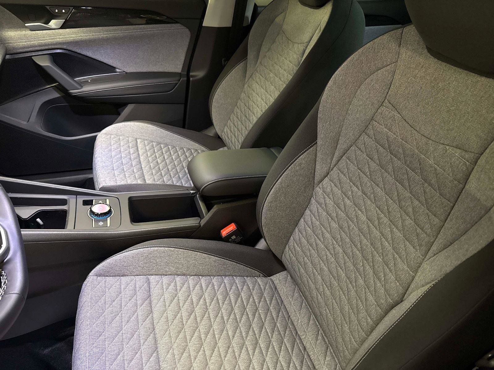 New 2026 Volkswagen Tiguan S image 21