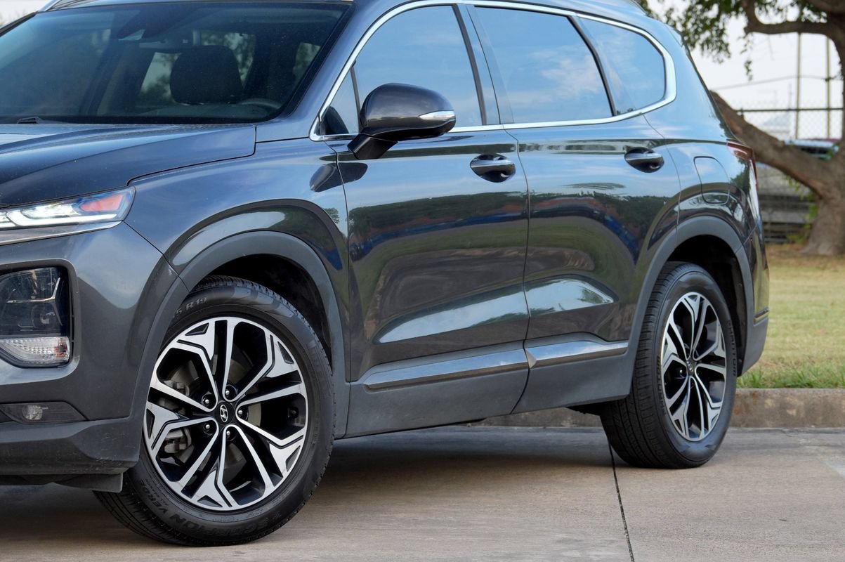 Used 2020 Hyundai Santa Fe Limited FWD image 23