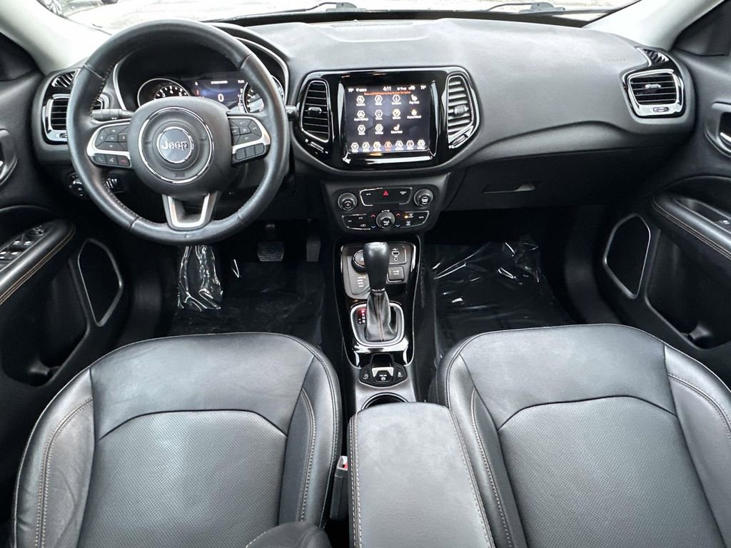 Used 2020 Jeep Compass Limited w/ Rear Convenience Group image 15