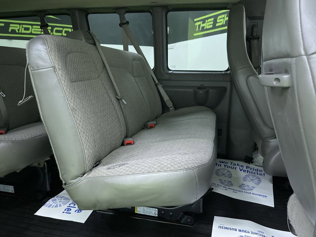 Used 2017 Chevrolet Express 2500 LS image 24