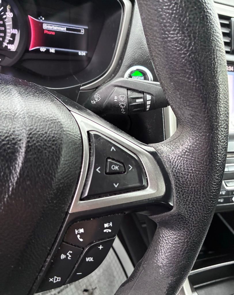 Used 2018 Ford Fusion SE w/ Fusion SE Technology Package FWD image 26