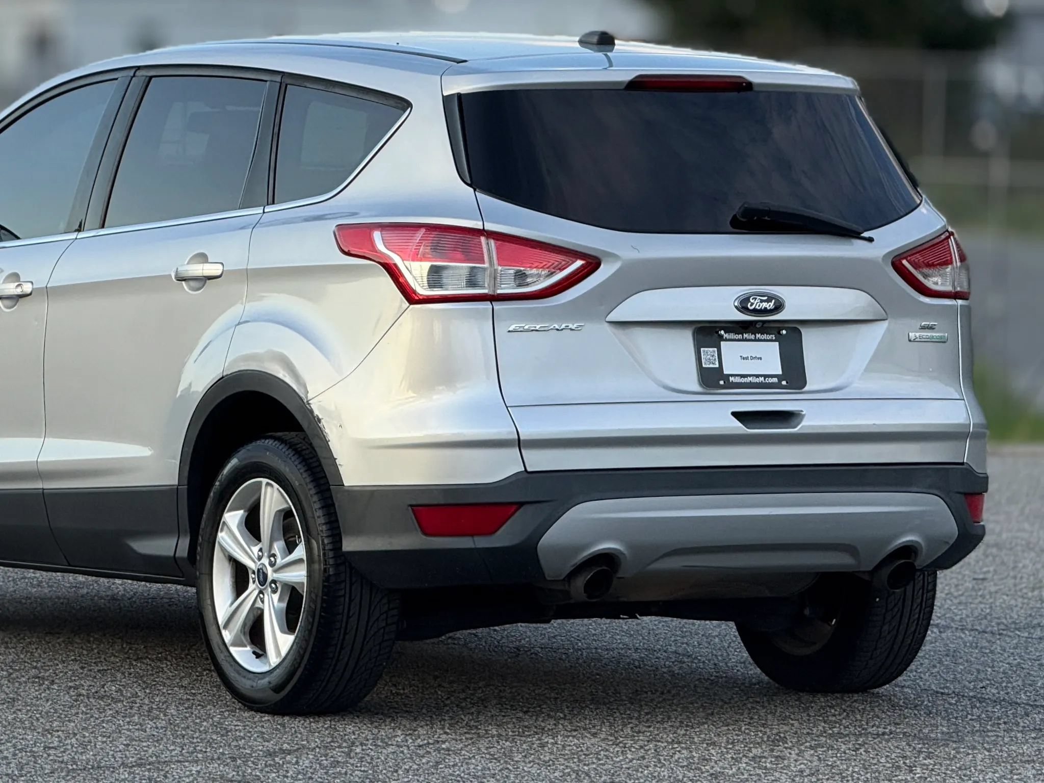 Used 2014 Ford Escape SE FWD image 16