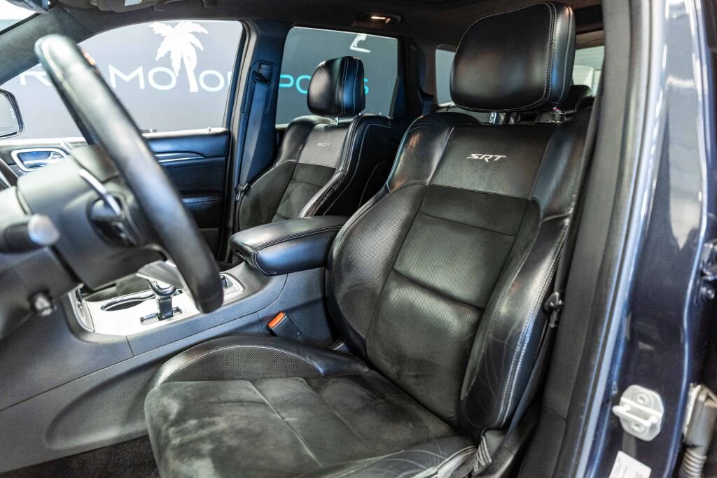 Used 2015 Jeep Grand Cherokee SRT w/ Trailer Tow Group IV AWD/4WD image 10