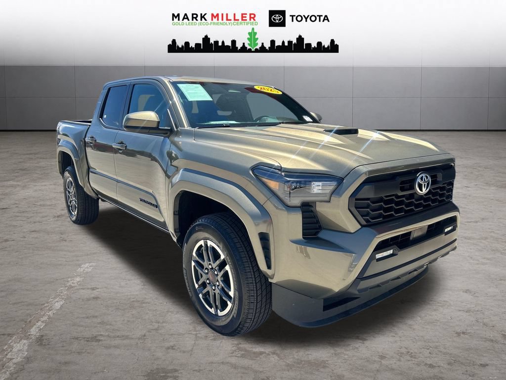Certified 2025 Toyota Tacoma TRD Sport AWD/4WD image 8