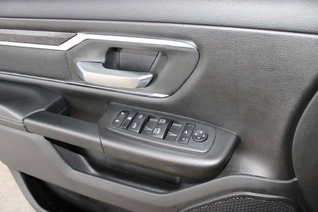Used 2024 RAM 1500 Big Horn AWD/4WD image 23