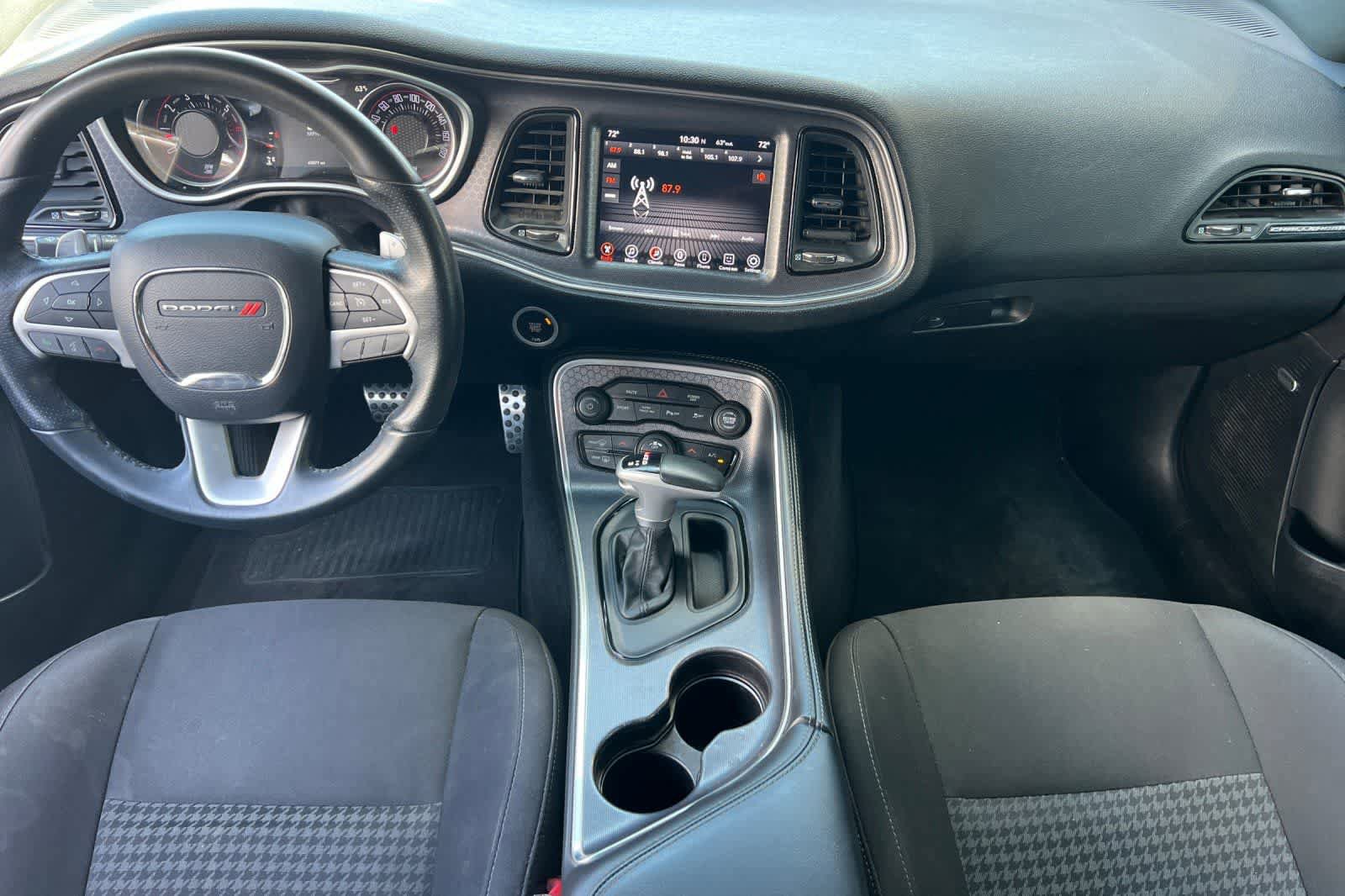 Used 2017 Dodge Challenger R/T Scat Pack RWD image 4