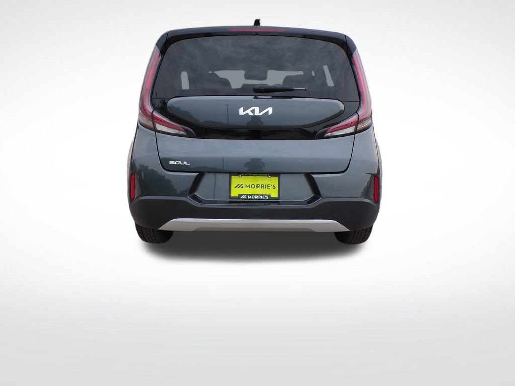 Used 2024 Kia Soul LX w/ Option Group 015 FWD image 4