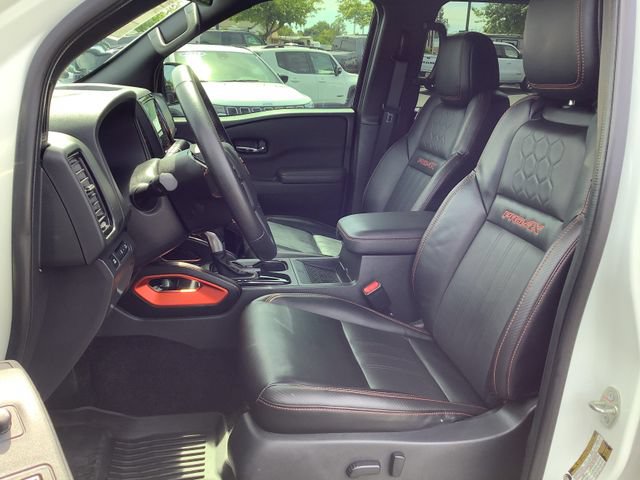 Used 2023 Nissan Frontier PRO-4X w/ Pro-4X Premium Package AWD/4WD image 8