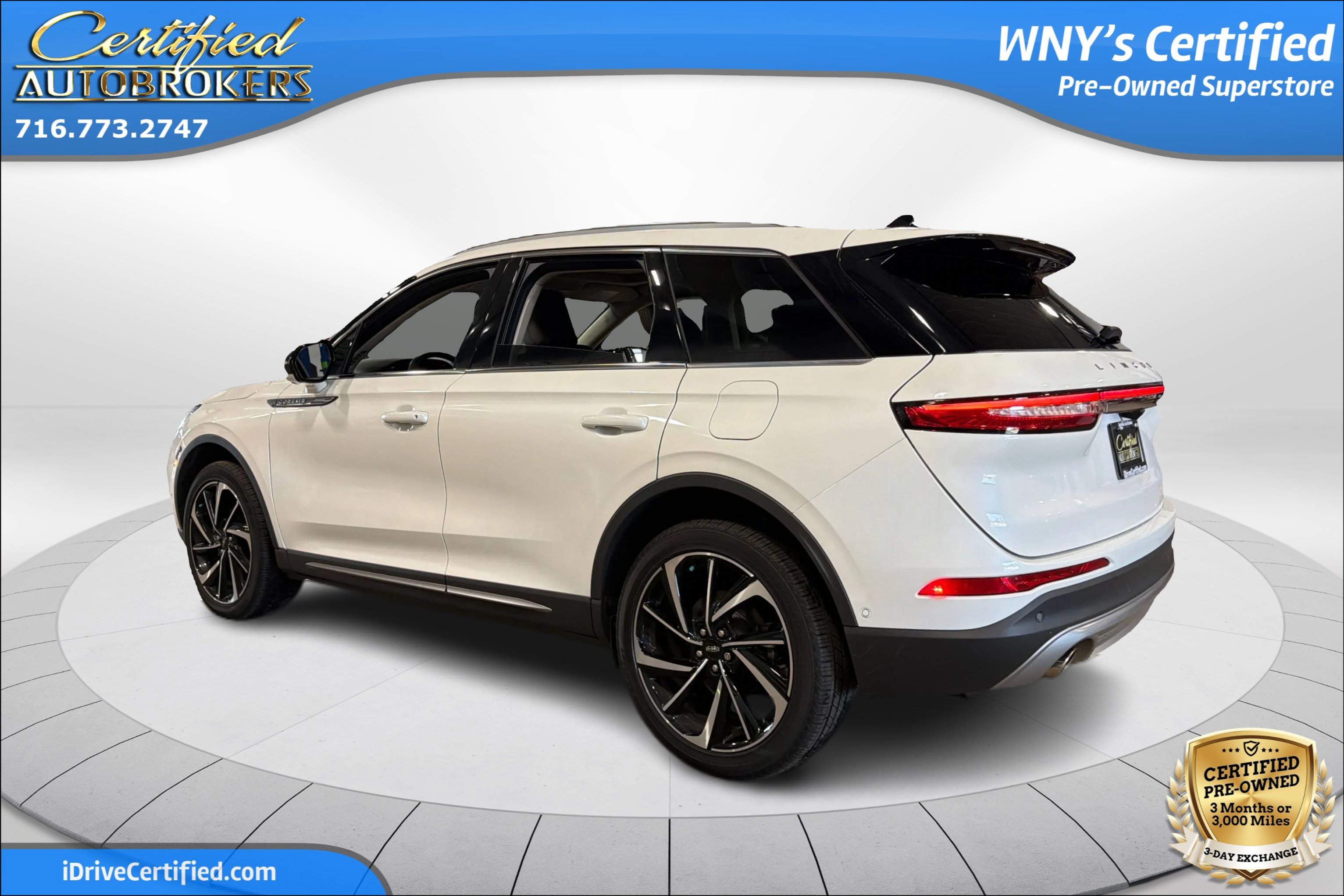Used 2023 Lincoln Corsair Reserve w/ Equipment Group 202A AWD/4WD image 8