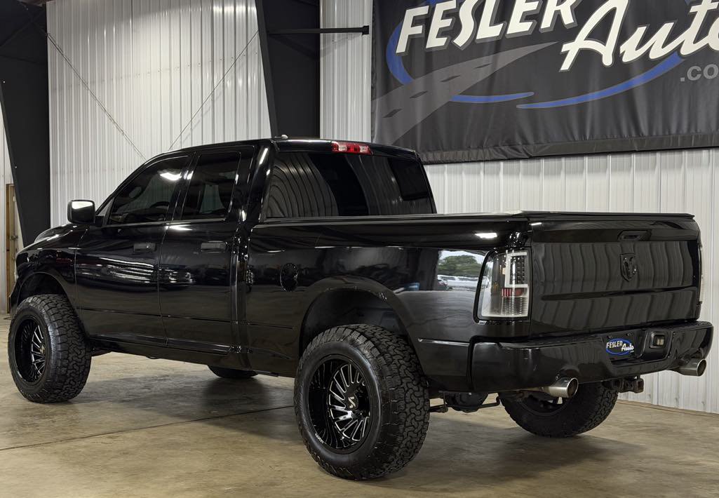Used 2014 RAM 1500 Express AWD/4WD image 16