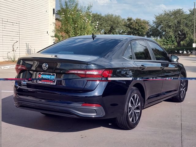Used 2023 Volkswagen Jetta S FWD image 3