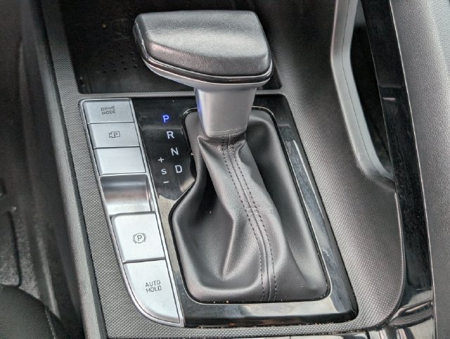 Used 2023 Hyundai Elantra SEL w/ Convenience Package FWD image 22