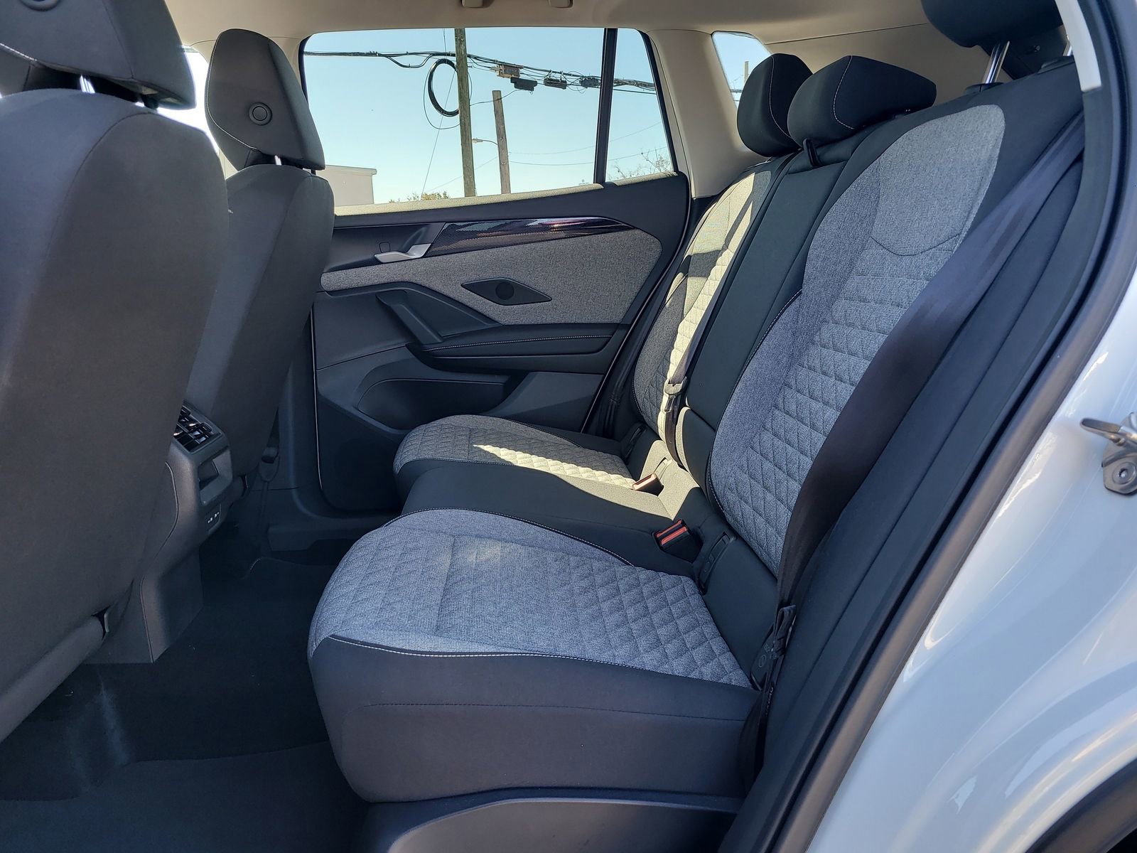 Certified 2025 Volkswagen Tiguan S image 12