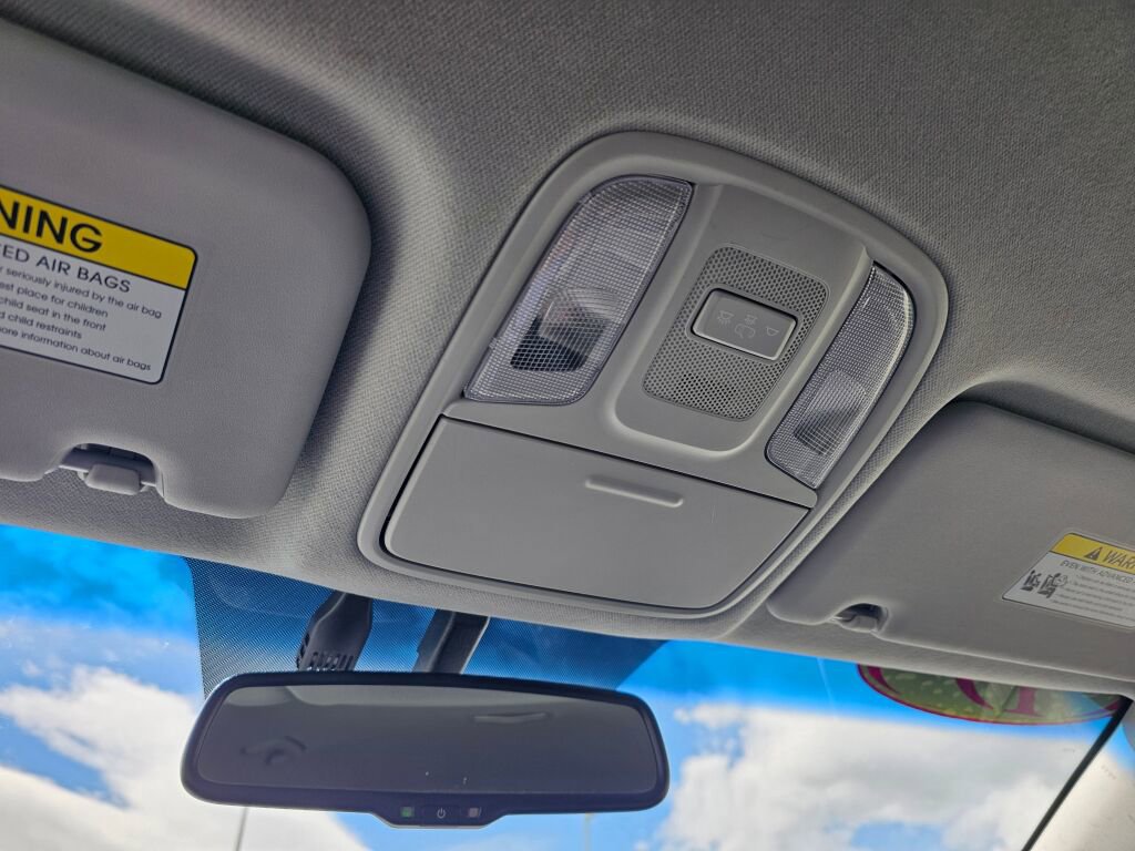 Used 2019 Kia Niro S Touring image 26