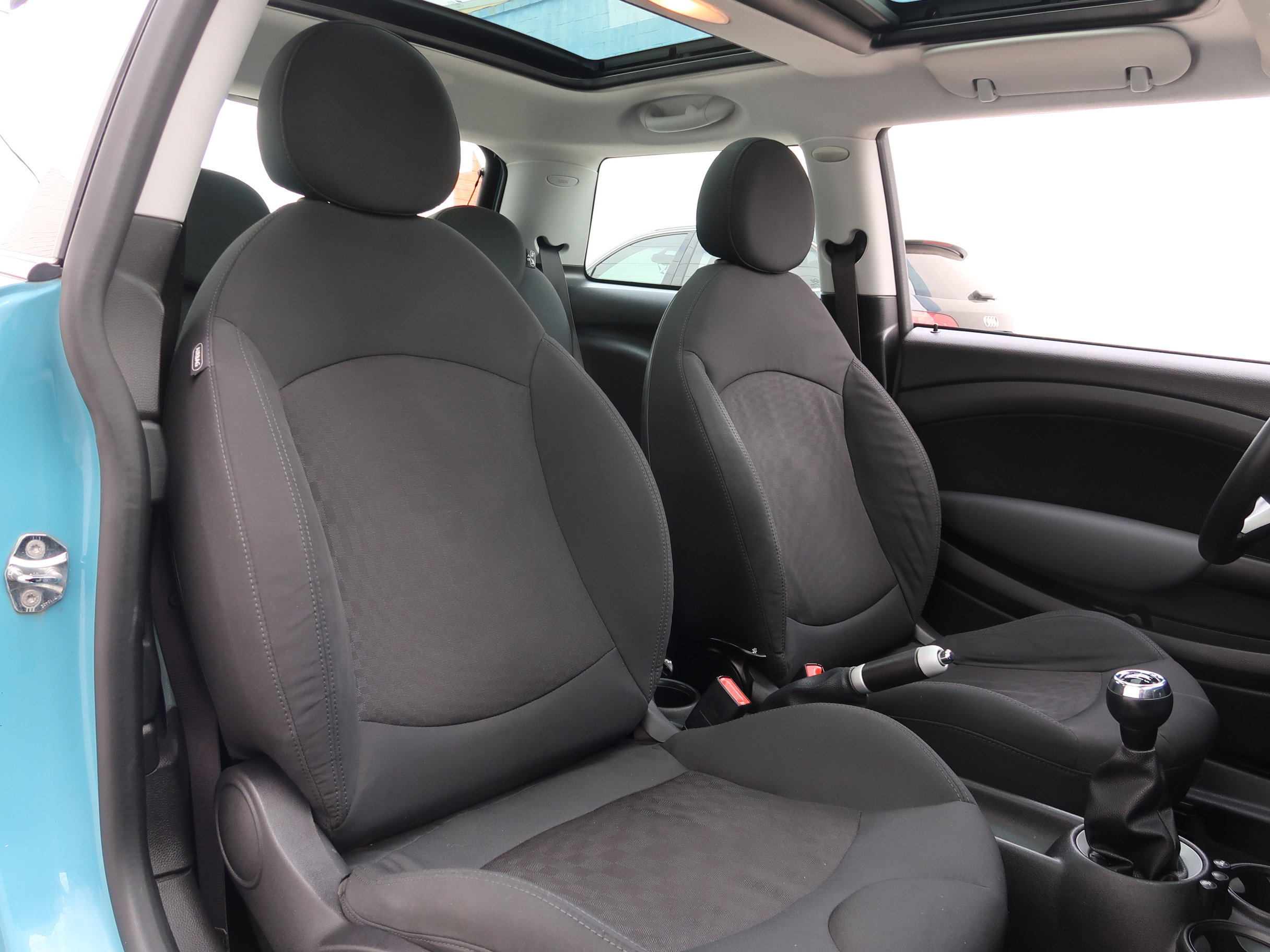 Used 2008 MINI Cooper Hardtop image 13