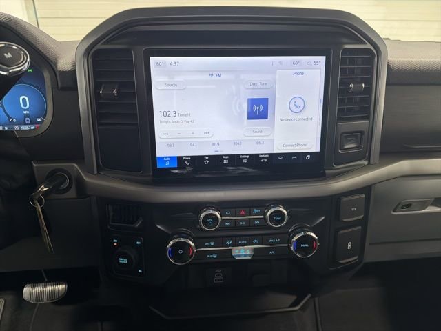 Used 2025 Ford F150 XLT w/ Equipment Group 301A Standard image 16