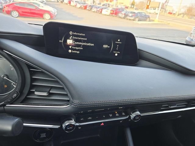 Used 2025 MAZDA MAZDA3 s image 21