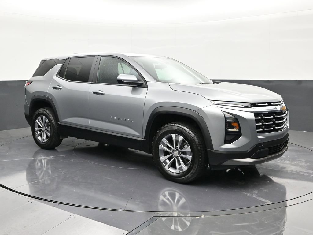 Used 2025 Chevrolet Equinox LT FWD image 7