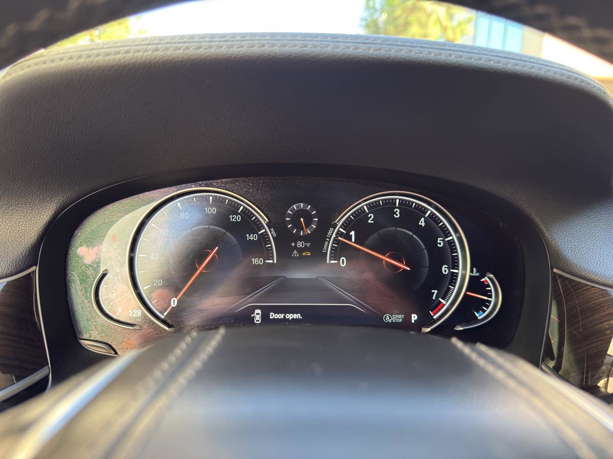 Used 2016 BMW 740i image 41