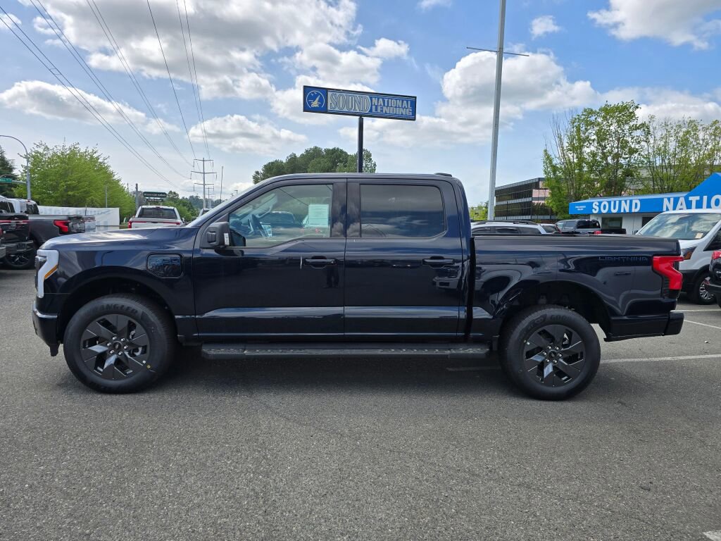 New 2025 Ford F150 Lightning Flash AWD/4WD image 2